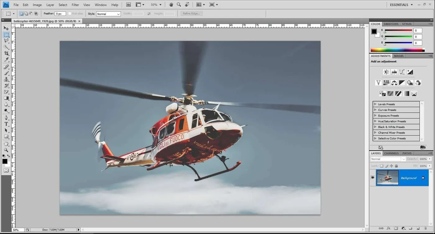 Cara Membalikkan Gambar di Photoshop 4 Gambar di Photoshop Cara Membalikkan Gambar di Photoshop 4 Gambar di Photoshop