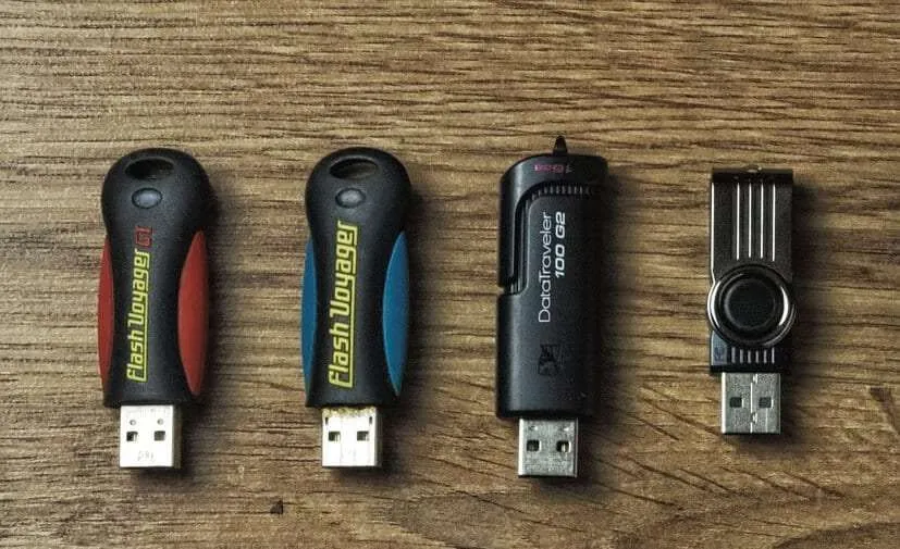 Cara Membuat Bootable Windows 10 di Flash Disk 3 Flash disk Cara Membuat Bootable Windows 10 di Flash Disk 3 Flash disk