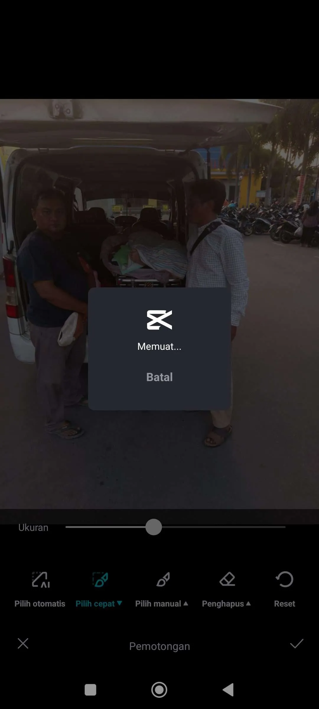 Screenshot 2023 09 29 18 17 39 615 com.lemon .lvoverseas Cara Hapus Background Foto di Aplikasi CapCut dengan Mudah 5 Screenshot 2023 09 29 18 17 39 615 com.lemon .lvoverseas