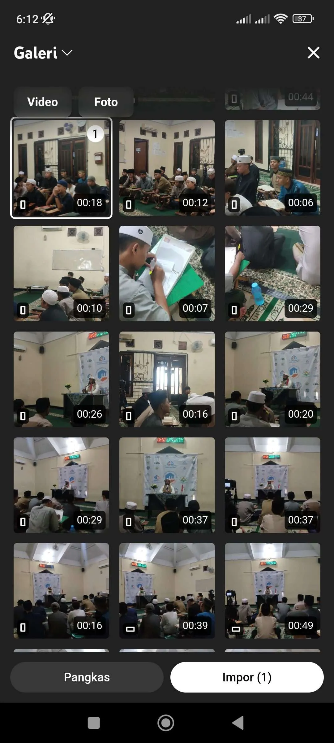 Screenshot 2024 01 02 06 12 32 531 com.google.android.apps .youtube.producer Cara Potong Video di YouTube Create dengan Mudah 6 Screenshot 2024 01 02 06 12 32 531 com.google.android.apps .youtube.producer