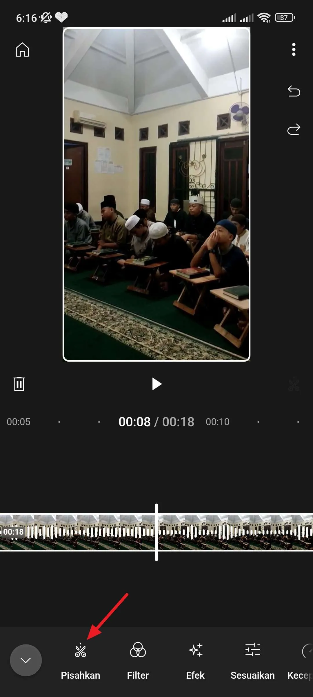 Screenshot 2024 01 02 06 16 33 249 com.google.android.apps .youtube.producer Cara Potong Video di YouTube Create dengan Mudah 8 Screenshot 2024 01 02 06 16 33 249 com.google.android.apps .youtube.producer